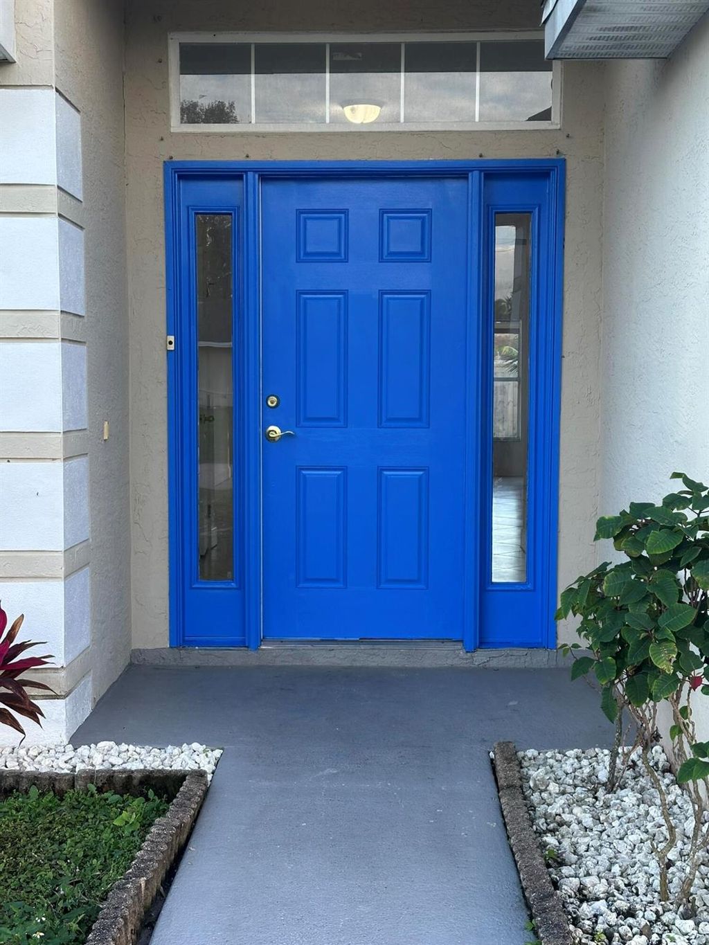 Photo of 880 SW Jennifer Ter, Port Saint Lucie, FL 34953 (MLS # R11046243)