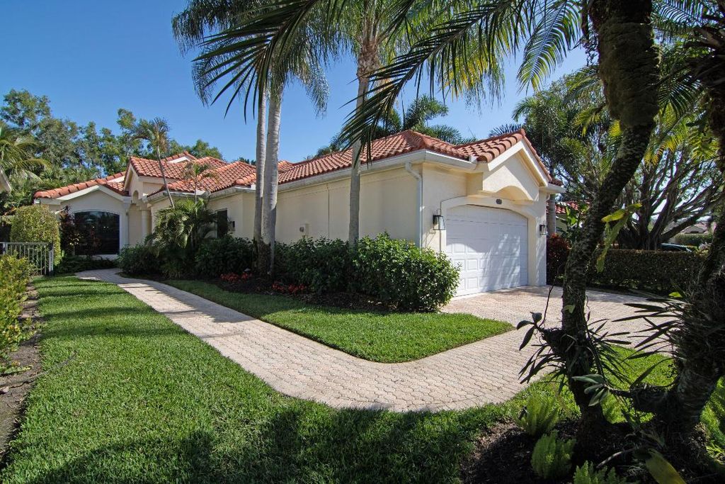 Photo of 12587 Mallet Circle, Wellington, FL 33414 (MLS # R11125903)