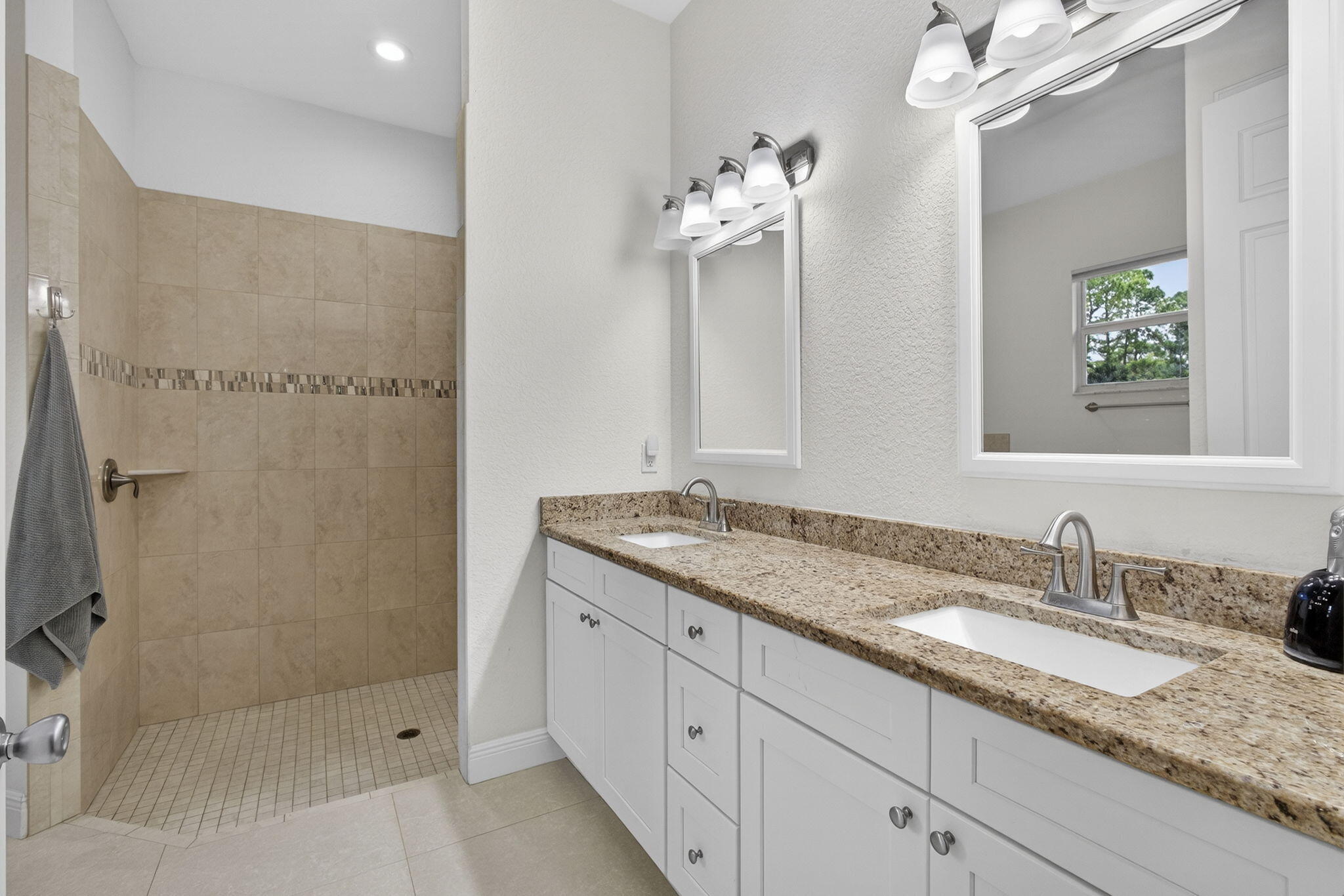 The Acreage - Residential