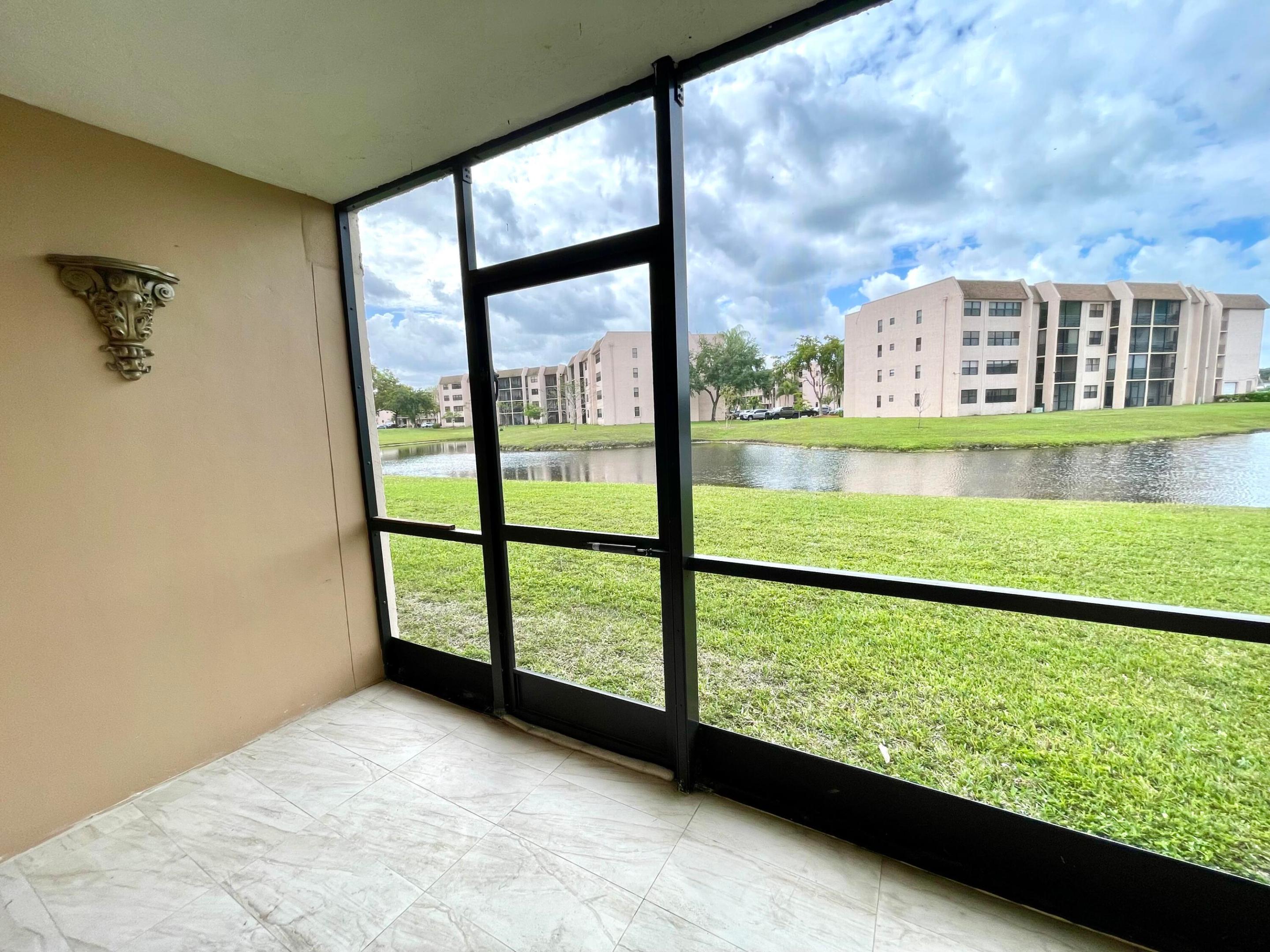 SUNRISE LAKES 219 CONDO UNIT 104 - Residential