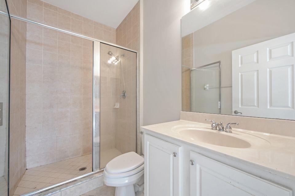 3037 Grandiflora Drive 3203