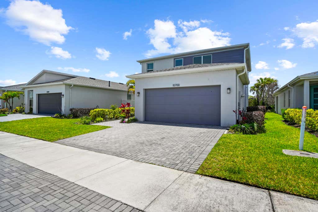 Photo of 10700 SW Gloriana Street, Port Saint Lucie, FL 34987 (MLS # B26031849)