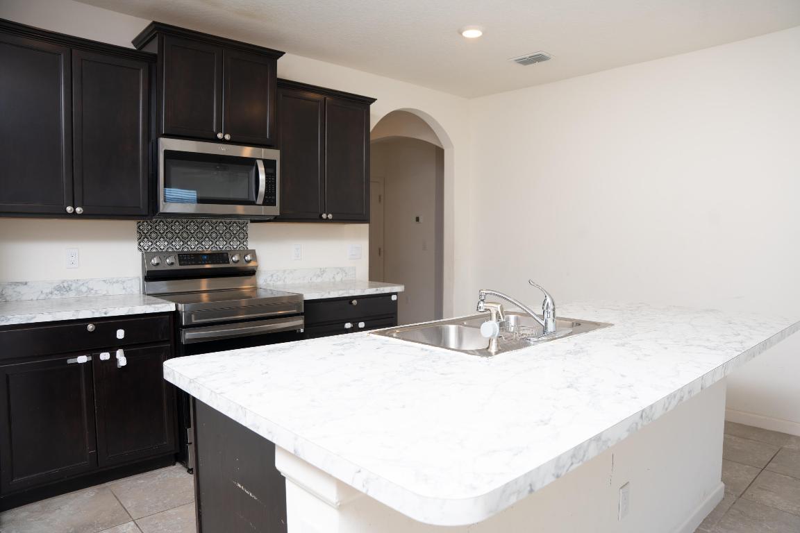 PORT ST LUCIE SECTION 15-BLK - Residential