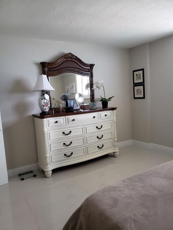 GALT TOWERS CONDO - Residential Lease