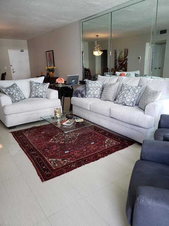 GALT TOWERS CONDO - Residential Lease