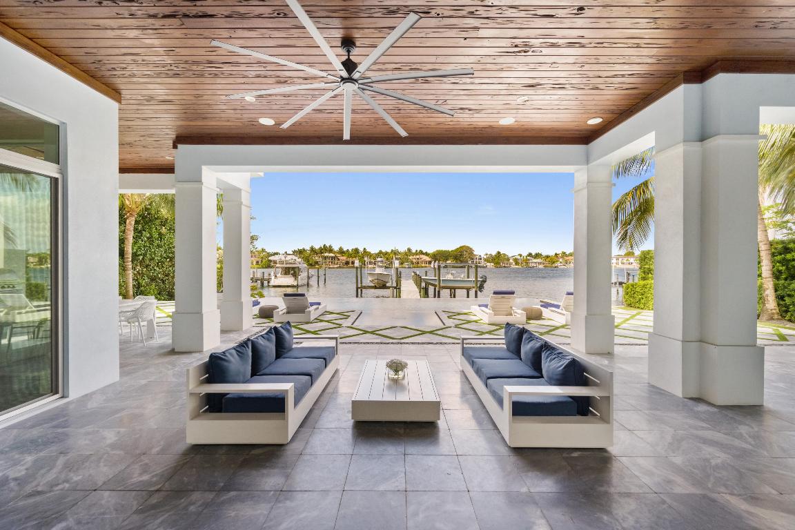 RIVERSIDE ON THE LOXAHATCHEE - Residential