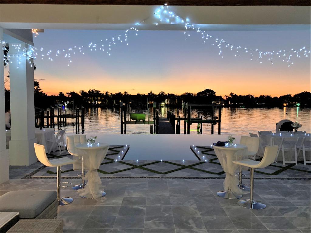 RIVERSIDE ON THE LOXAHATCHEE - Residential