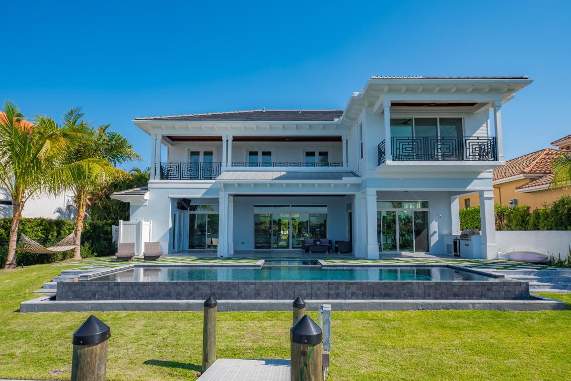 RIVERSIDE ON THE LOXAHATCHEE - Residential