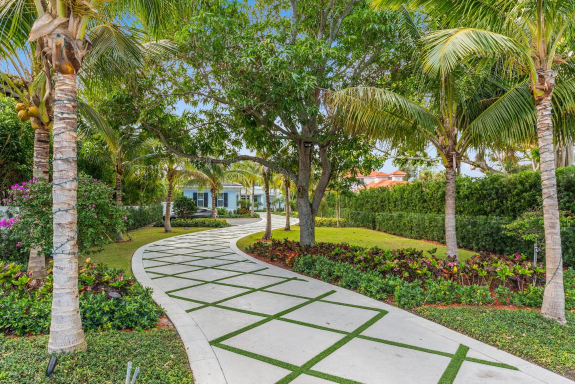 RIVERSIDE ON THE LOXAHATCHEE - Residential