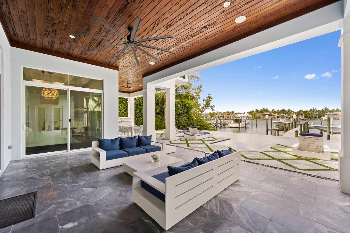 RIVERSIDE ON THE LOXAHATCHEE - Residential