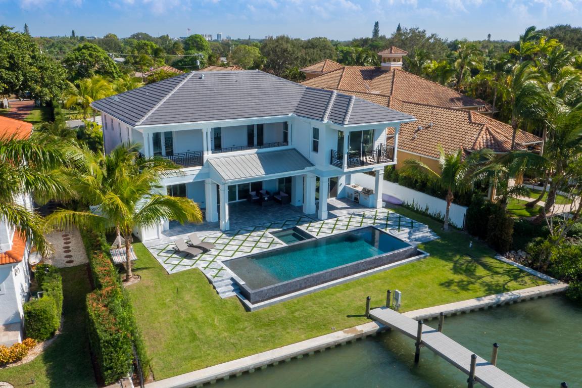 RIVERSIDE ON THE LOXAHATCHEE - Residential