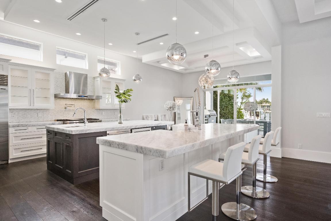 RIVERSIDE ON THE LOXAHATCHEE - Residential