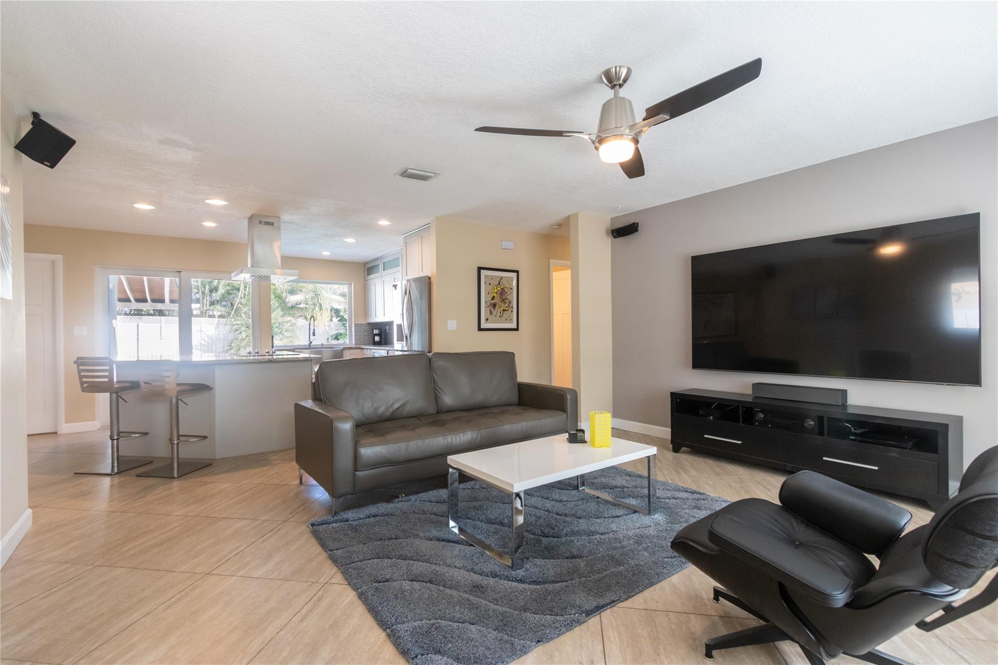 Tamarac Hills 1st Sec 57- - Residential