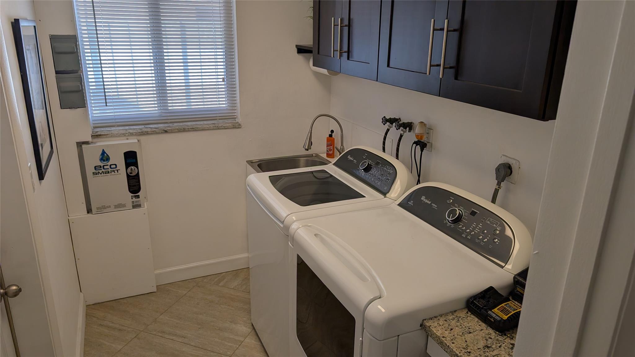 Tamarac Hills 1st Sec 57- - Residential