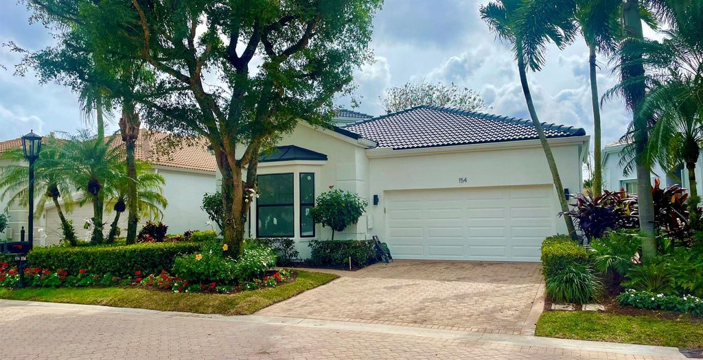 Photo of 154 Sunset Bay Drive, Palm Beach Gardens, FL 33418 (MLS # R10964726)