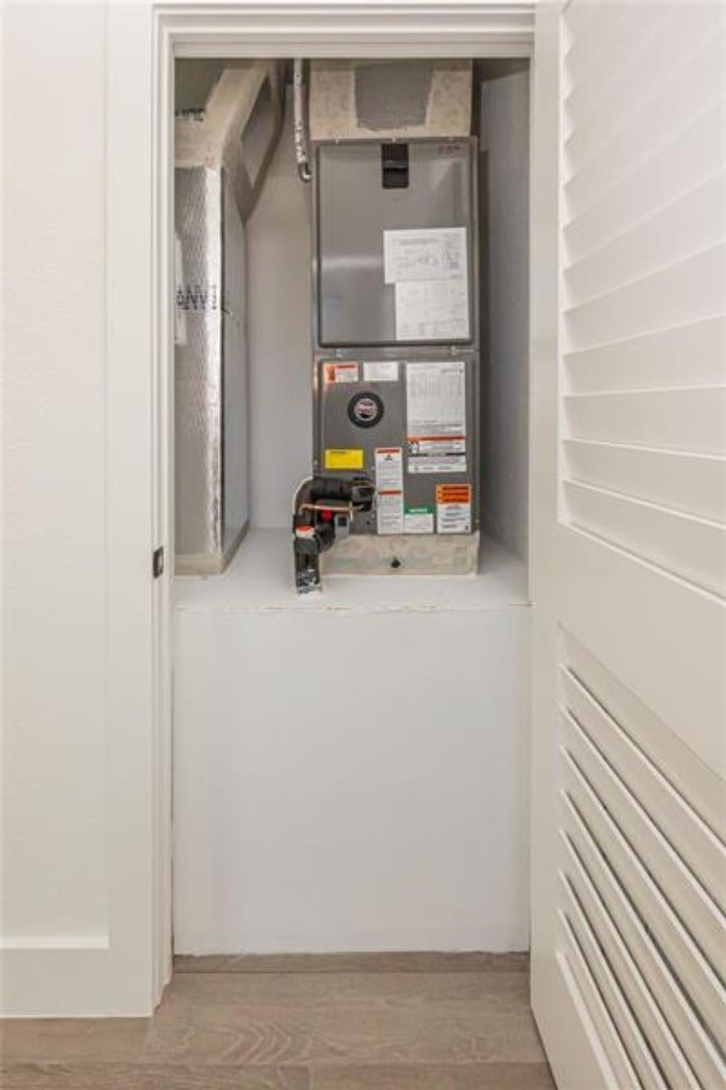 SUNLAND GARDENS - Residential