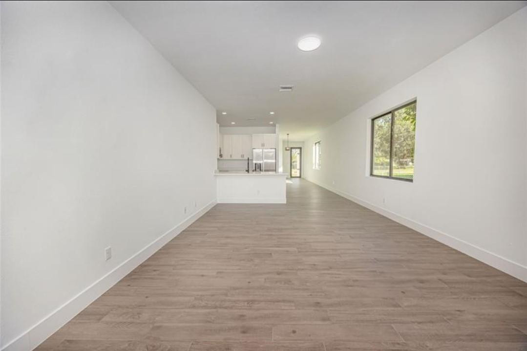 SUNLAND GARDENS - Residential