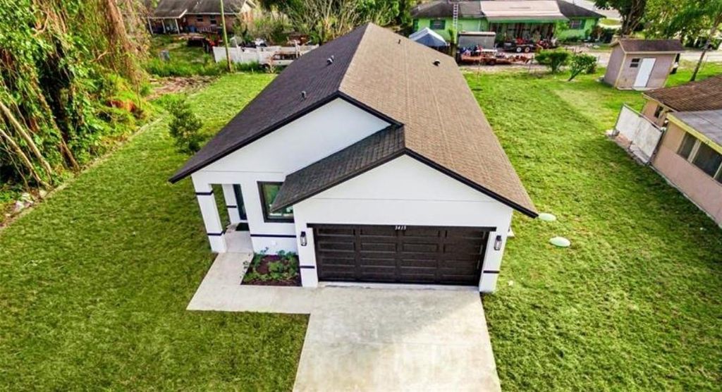 Photo of 3415 Avenue R, Fort Pierce, FL 34947 (MLS # F10490366)