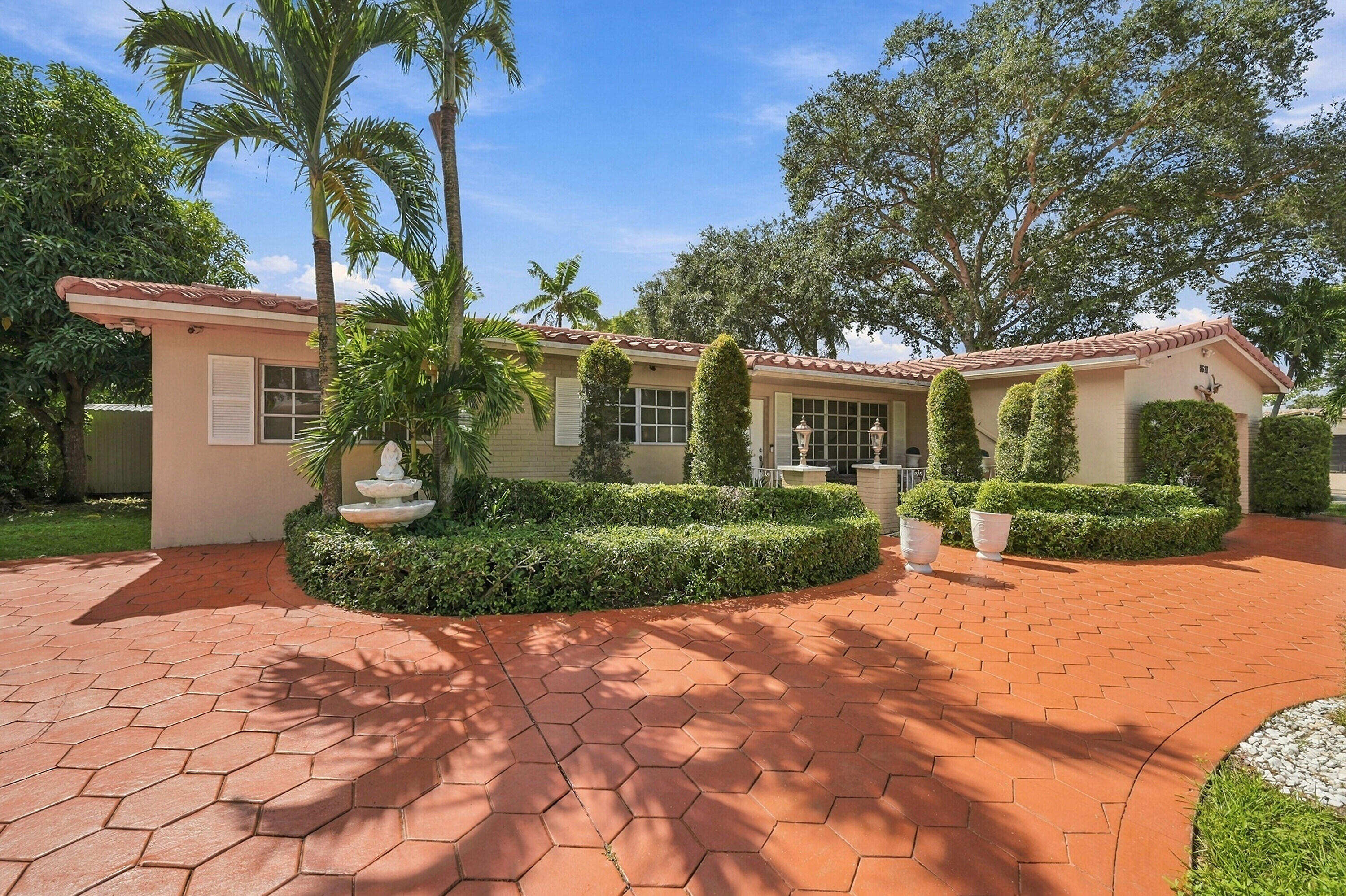 8670 NW 19TH Street