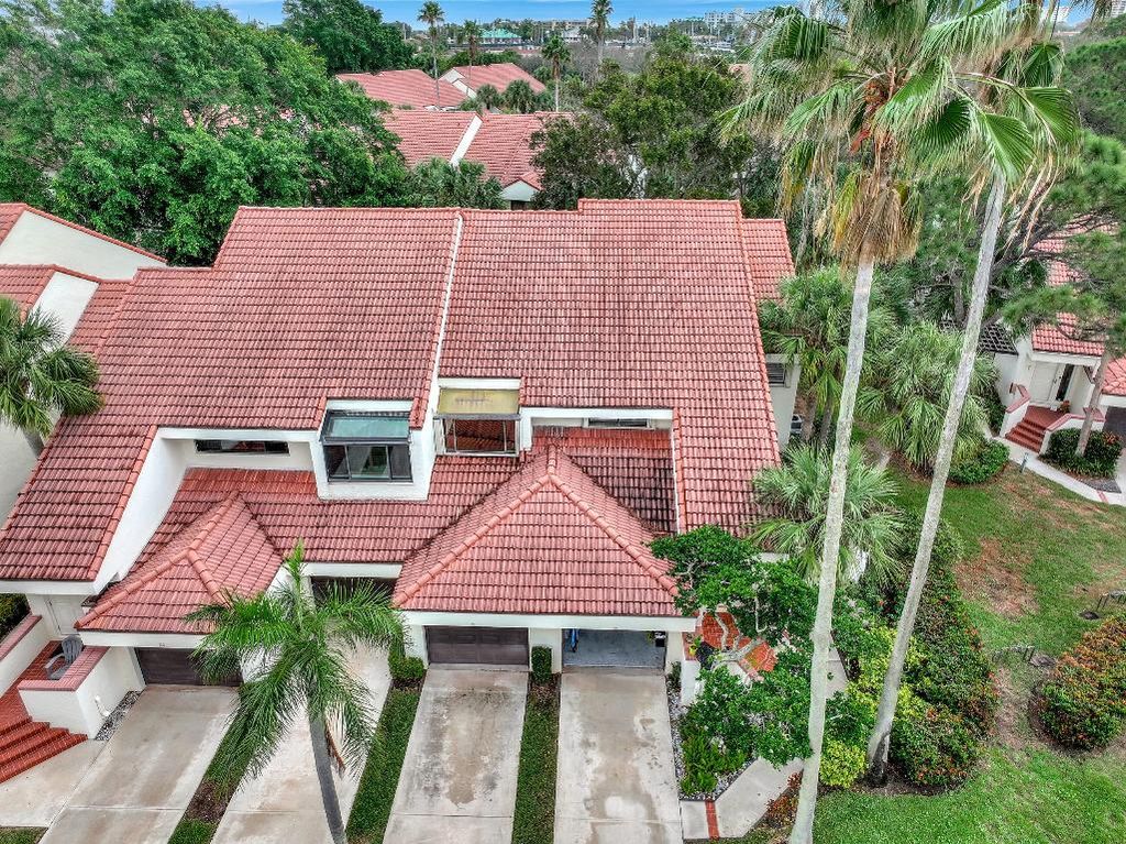 Photo of 205 Sea Oats Drive #H, Juno Beach, FL 33408 (MLS # R10952113)