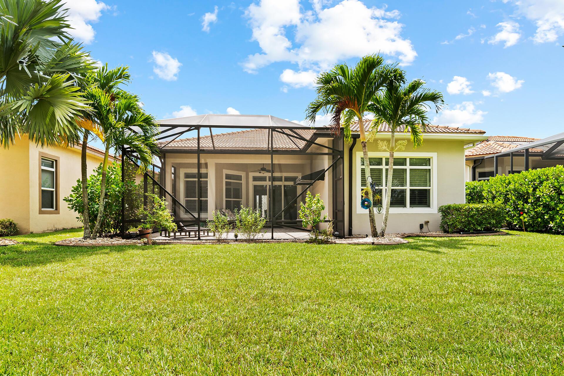 VERANO - Residential