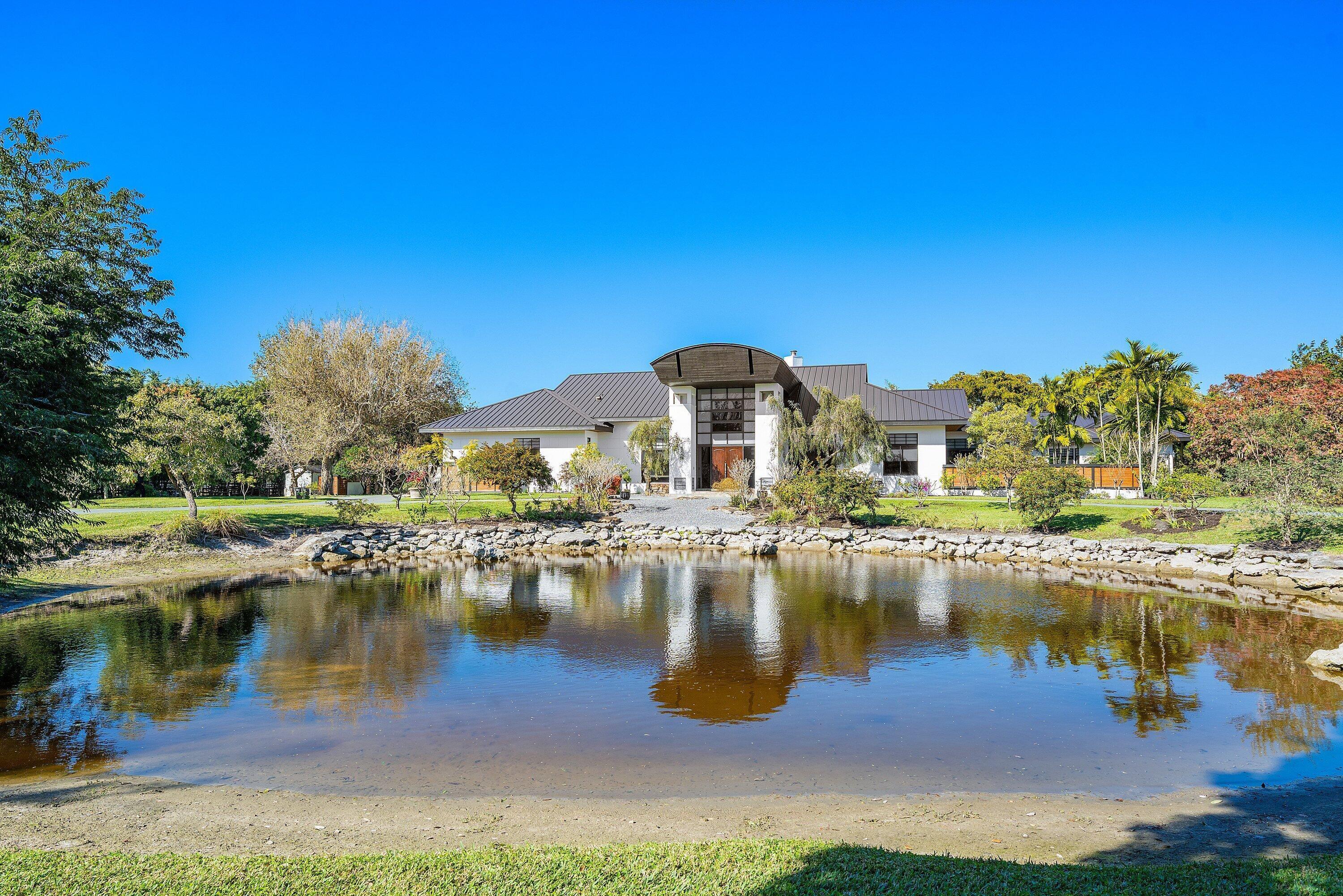 8549 SURREY Lane
