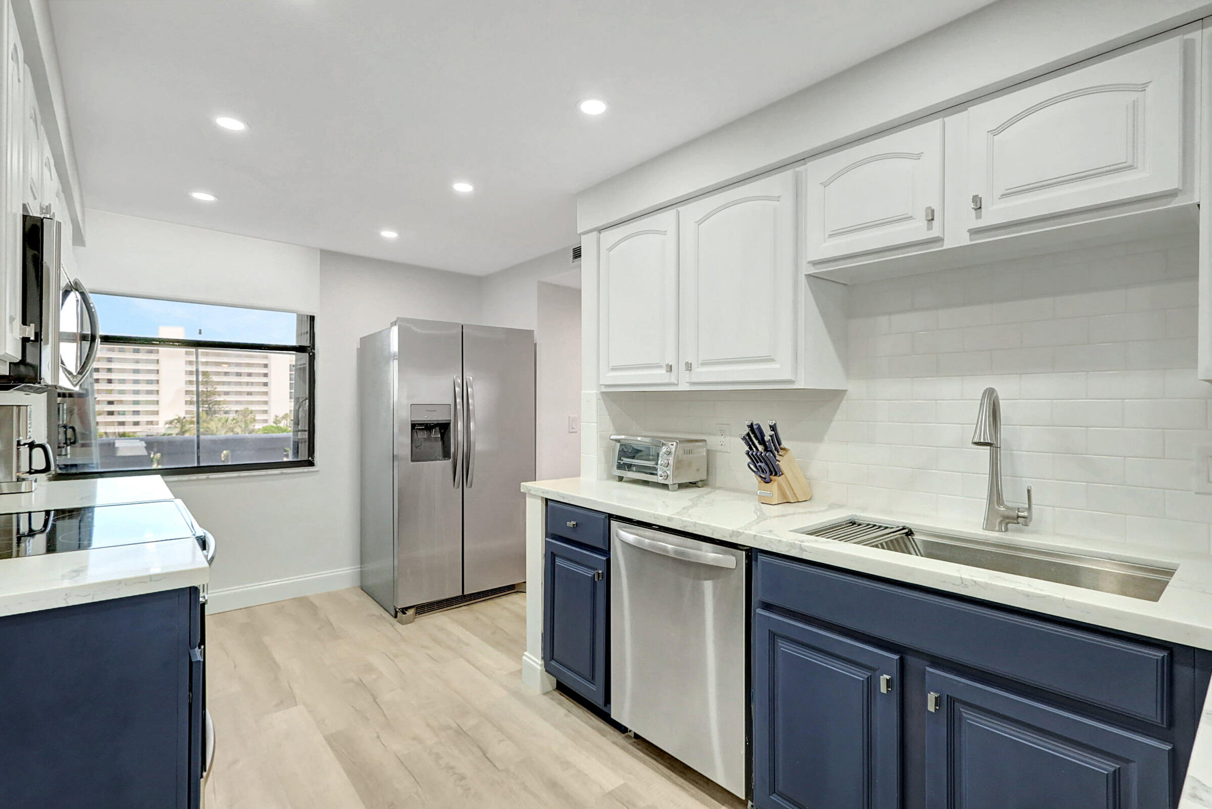 BRYN MAWR OCEAN TOWERS, A CONDOMINIUM - Residential Lease