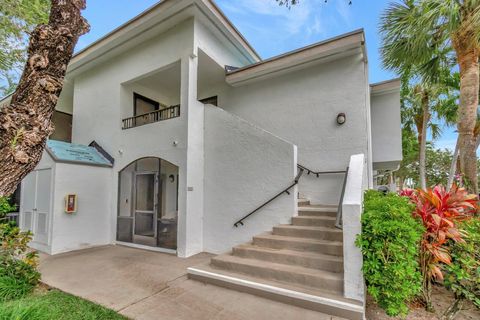 7509 Glendevon Lane 1005 Delray Beach FL 33446