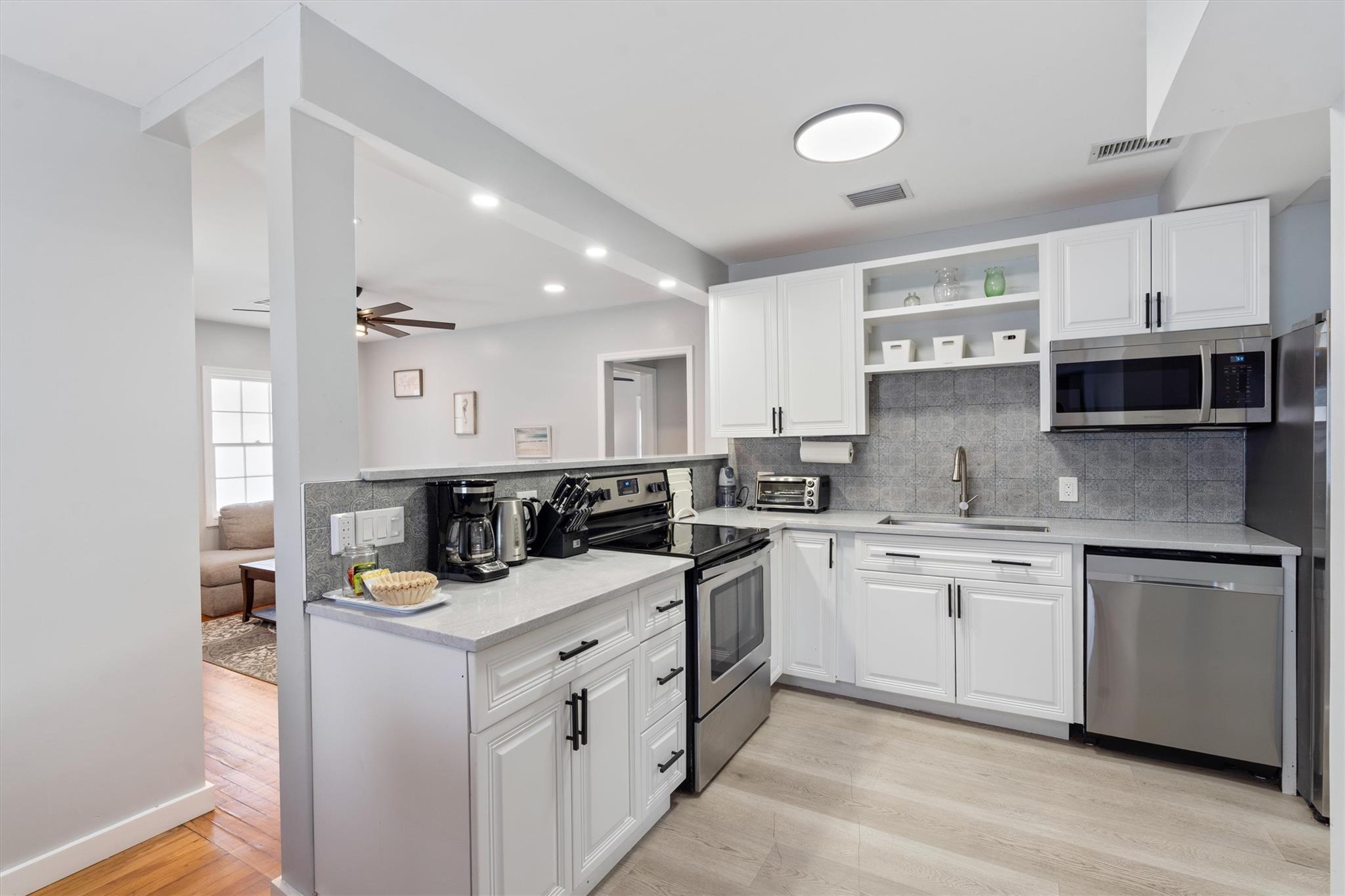 TARPON RIVER - Residential