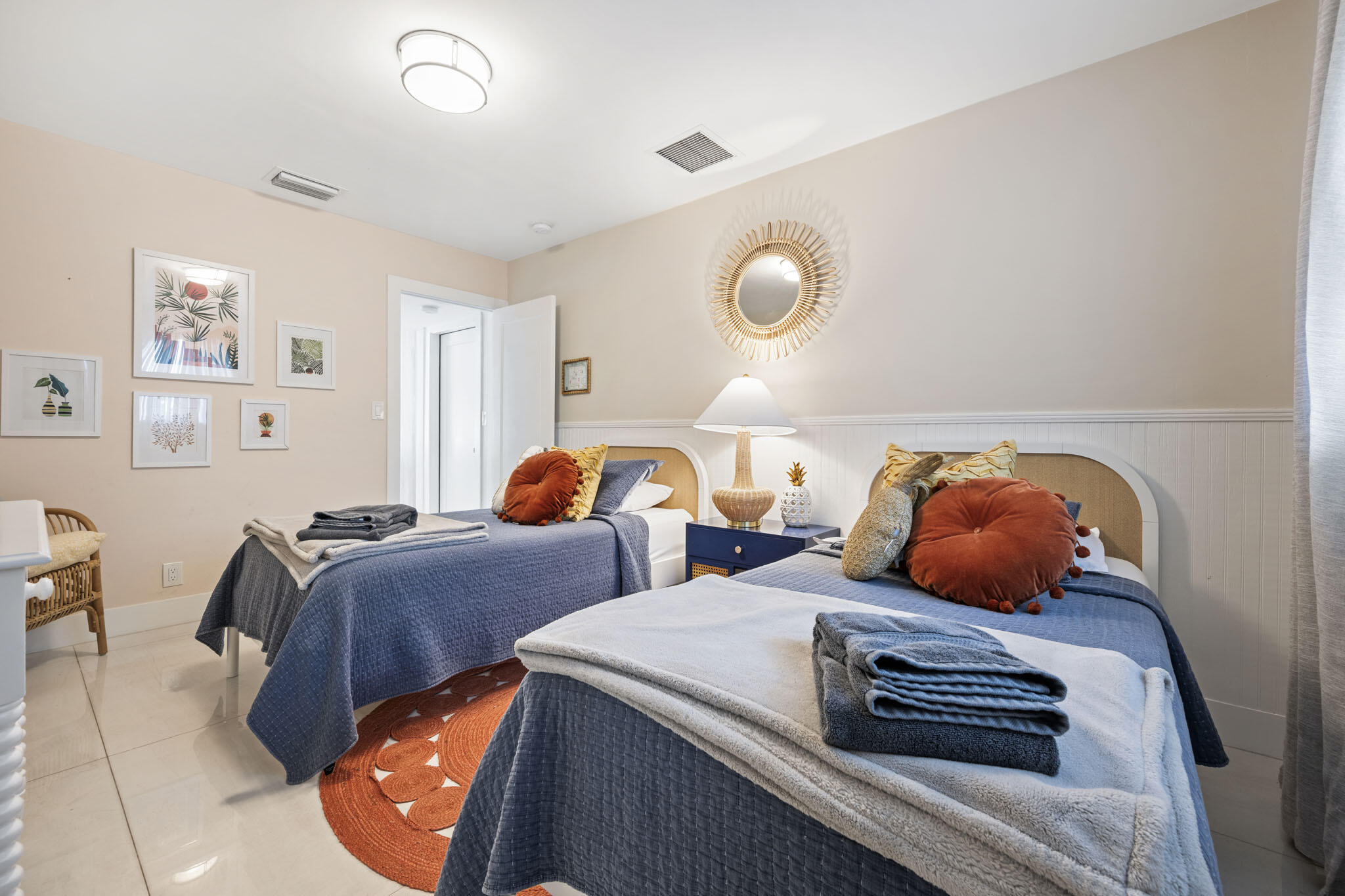 LAUDERDALE BEACH EXT - Residential Lease