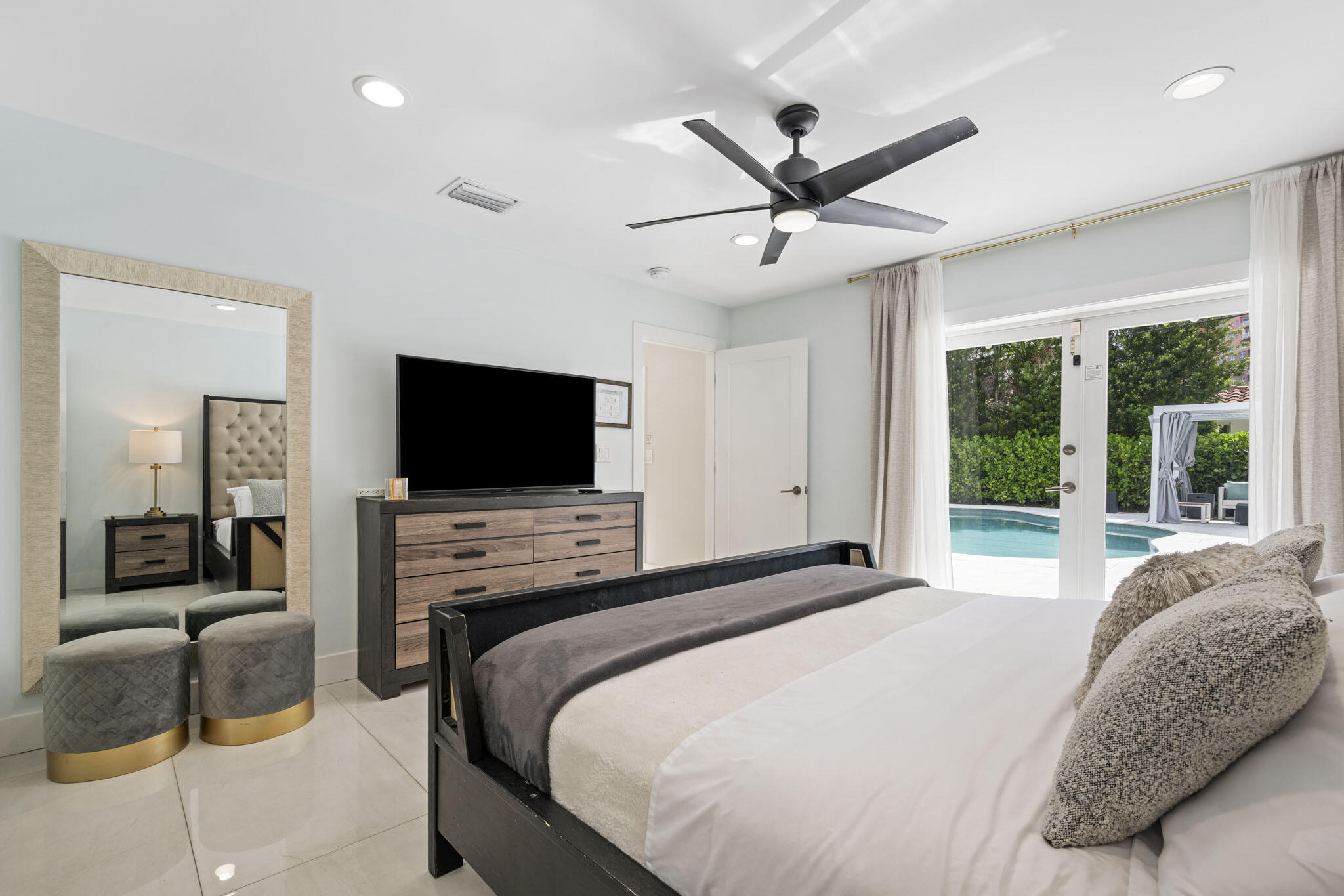 LAUDERDALE BEACH EXT - Residential Lease
