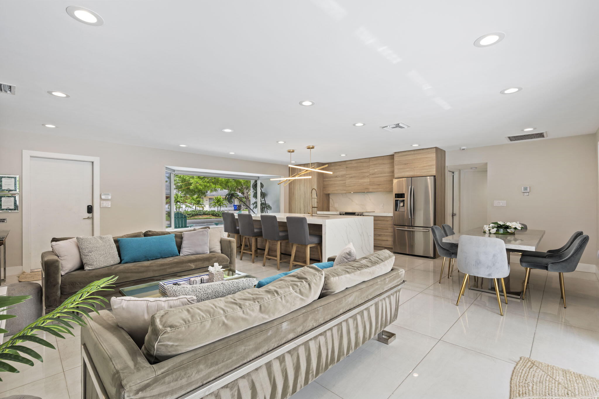 LAUDERDALE BEACH EXT - Residential Lease