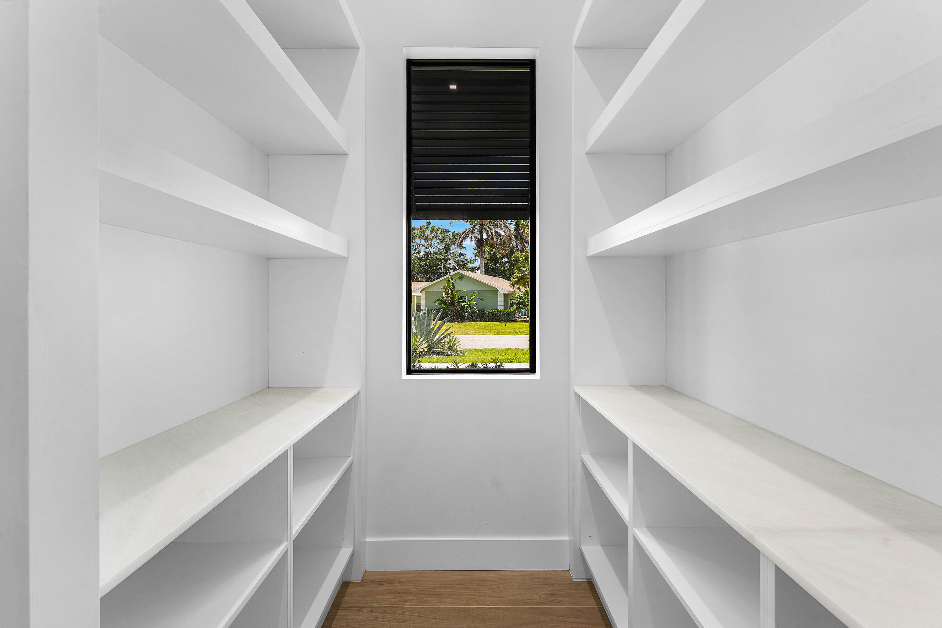 LOXAHATCHEE GARDENS IN - Residential