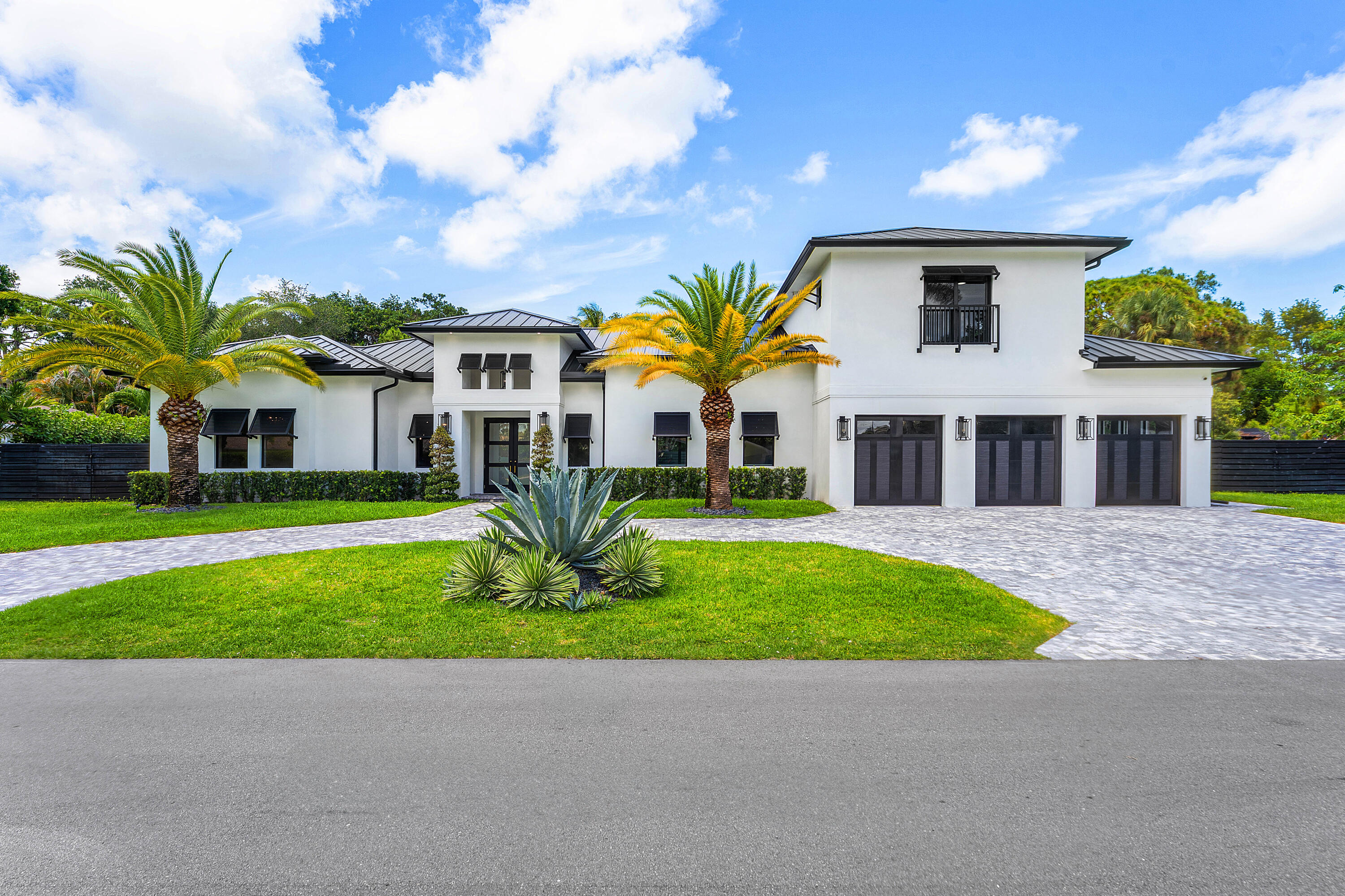 LOXAHATCHEE GARDENS IN - Residential