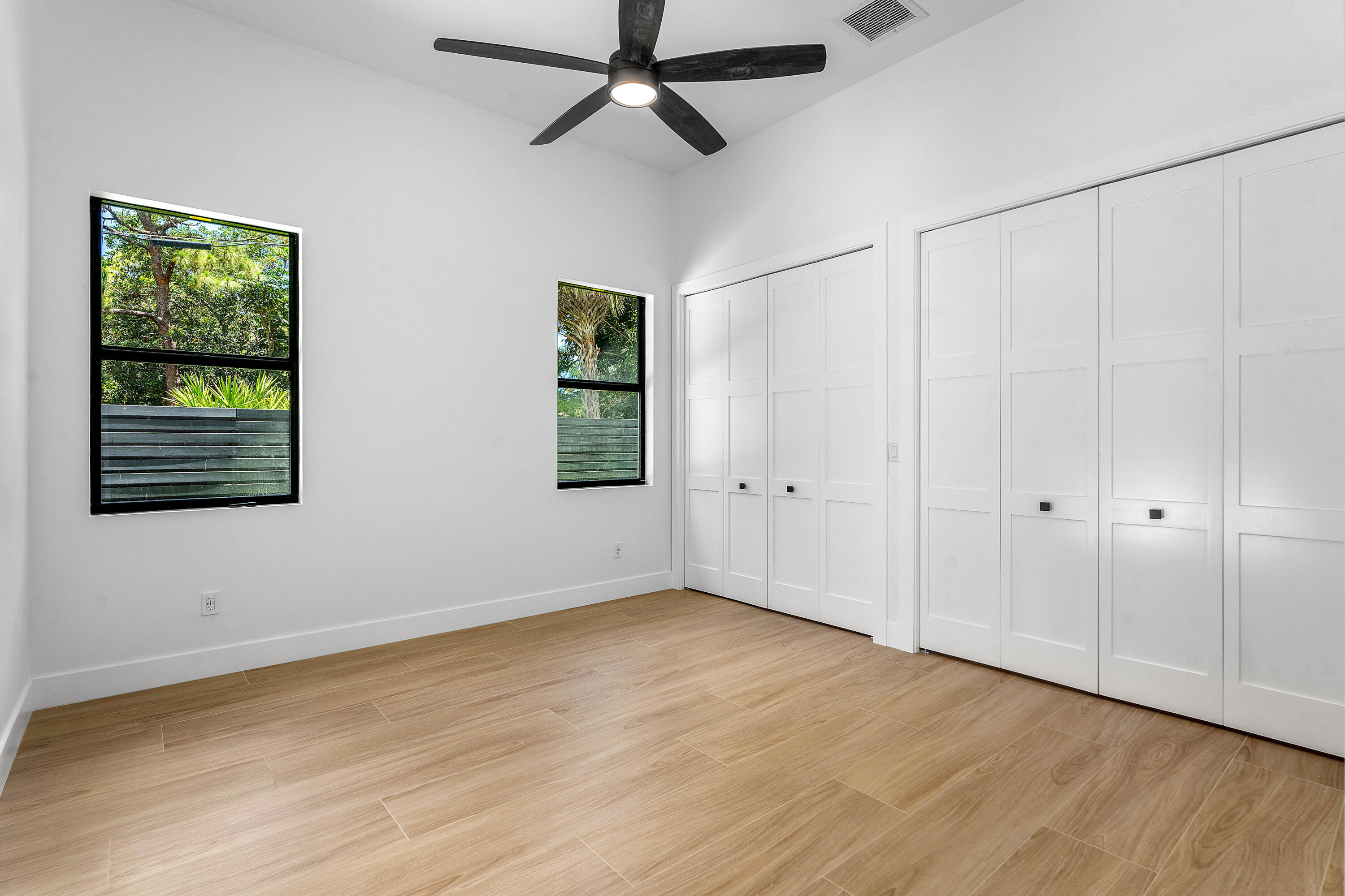 LOXAHATCHEE GARDENS IN - Residential