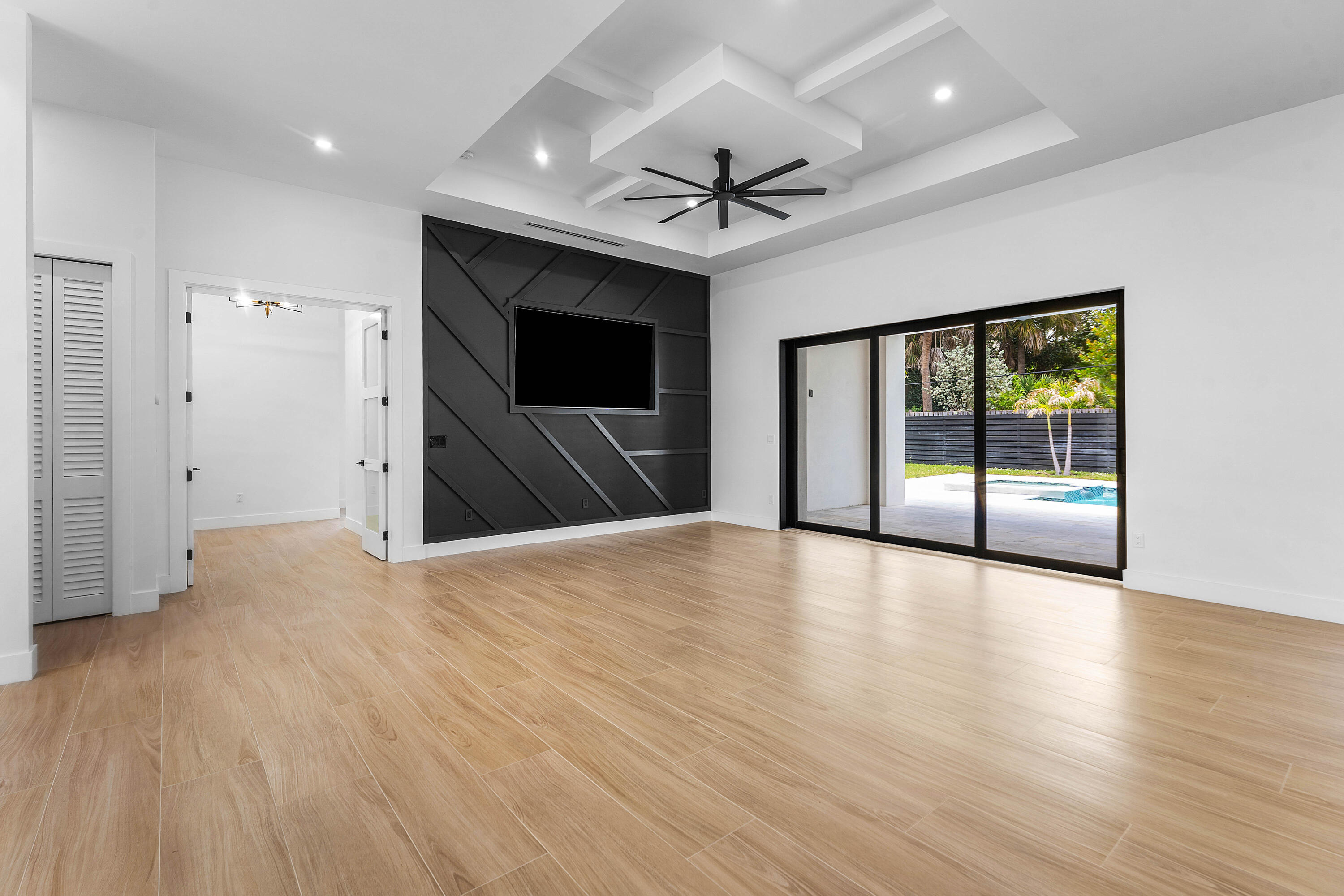 LOXAHATCHEE GARDENS IN - Residential