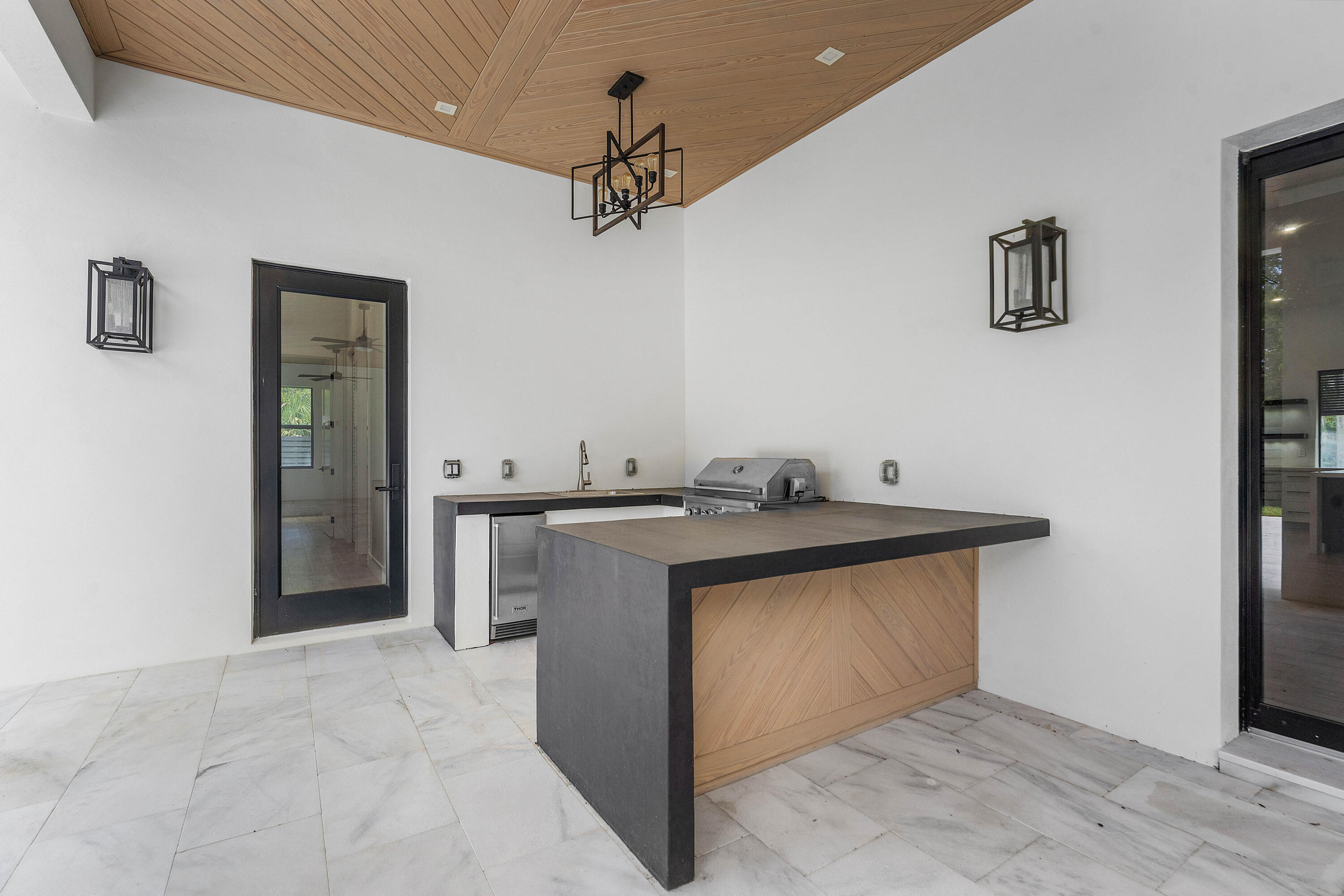 LOXAHATCHEE GARDENS IN - Residential