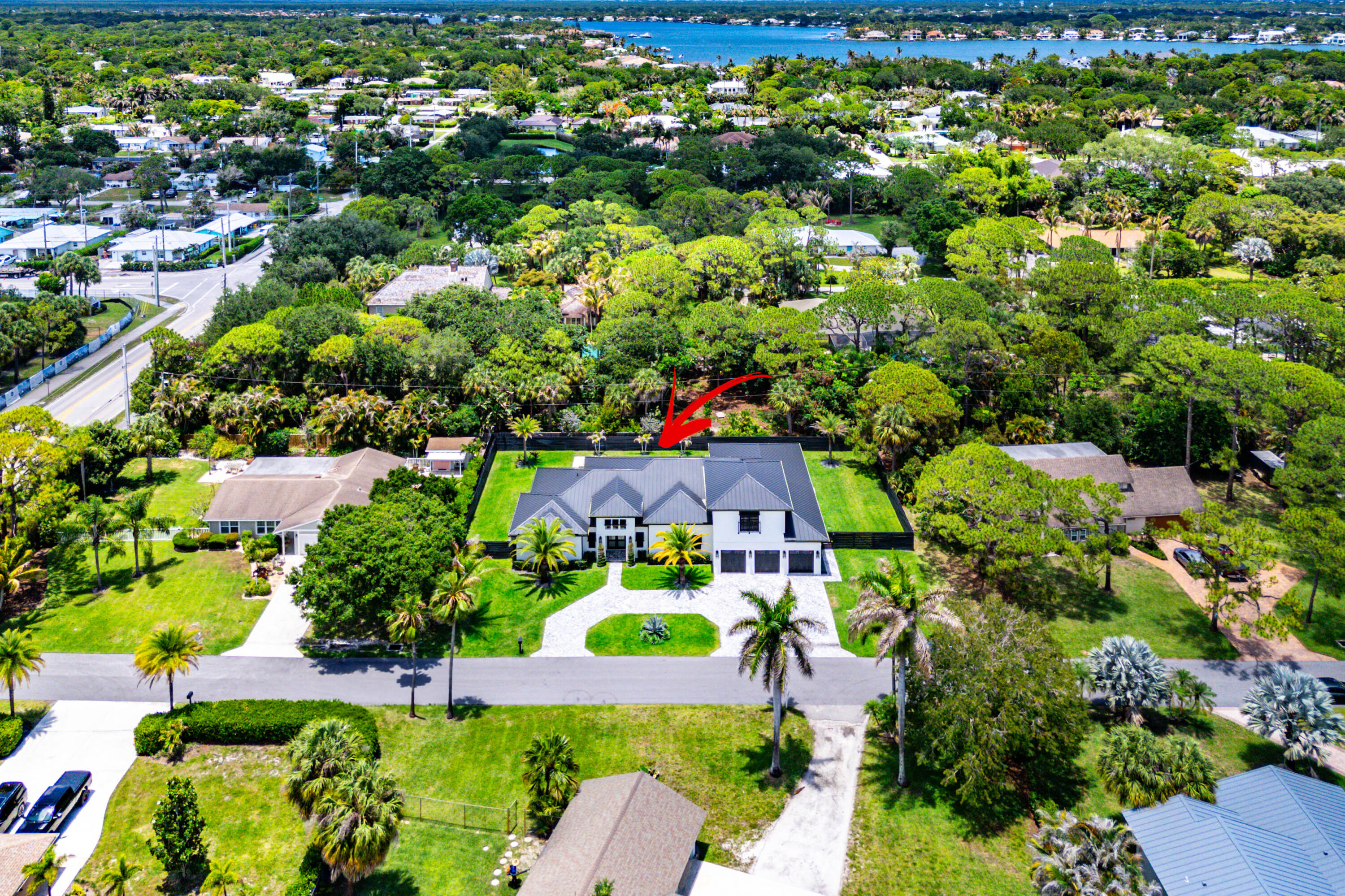 LOXAHATCHEE GARDENS IN - Residential