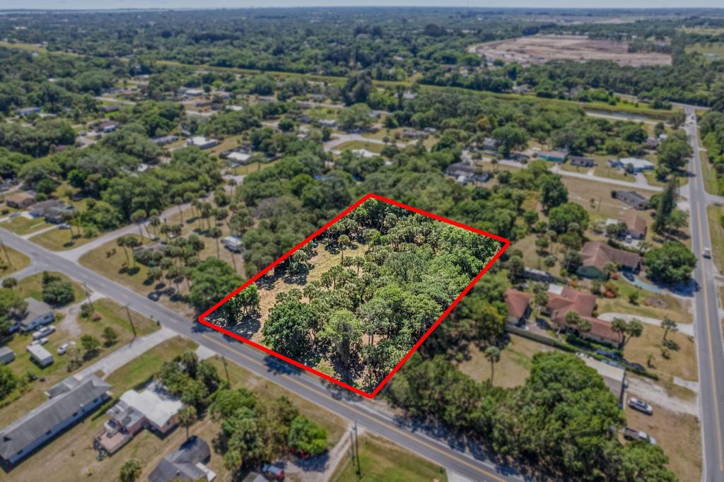 Photo of Tbd Juanita Avenue, Fort Pierce, FL 34946 (MLS # R10973499)