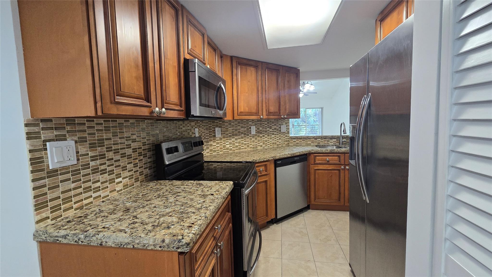 Breezes At Palm Aire Cond - Residential Lease