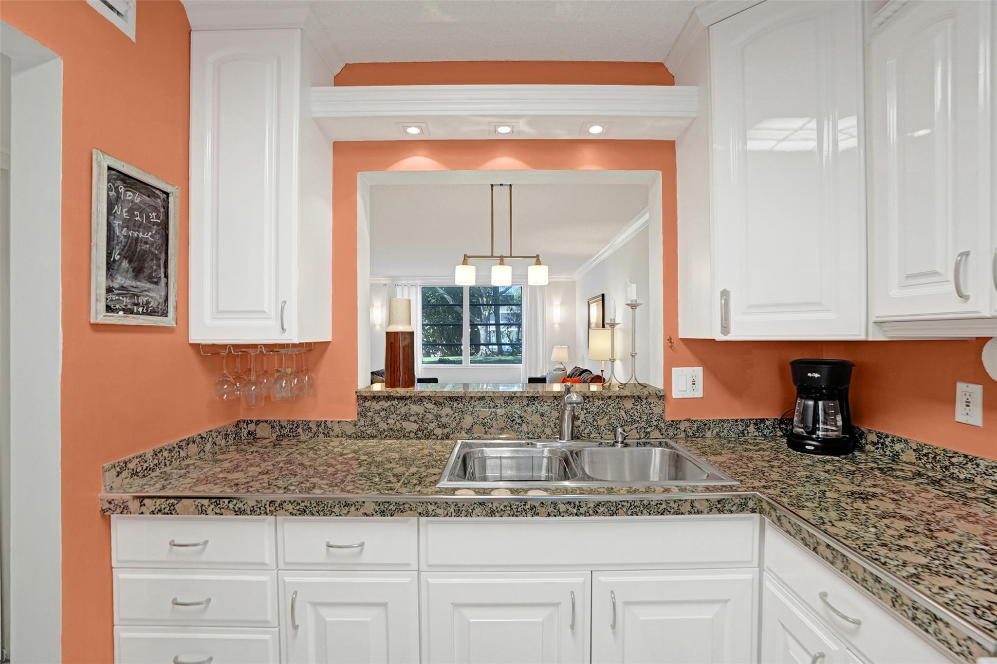 Kings Park Garden Apts Co - Residential Lease