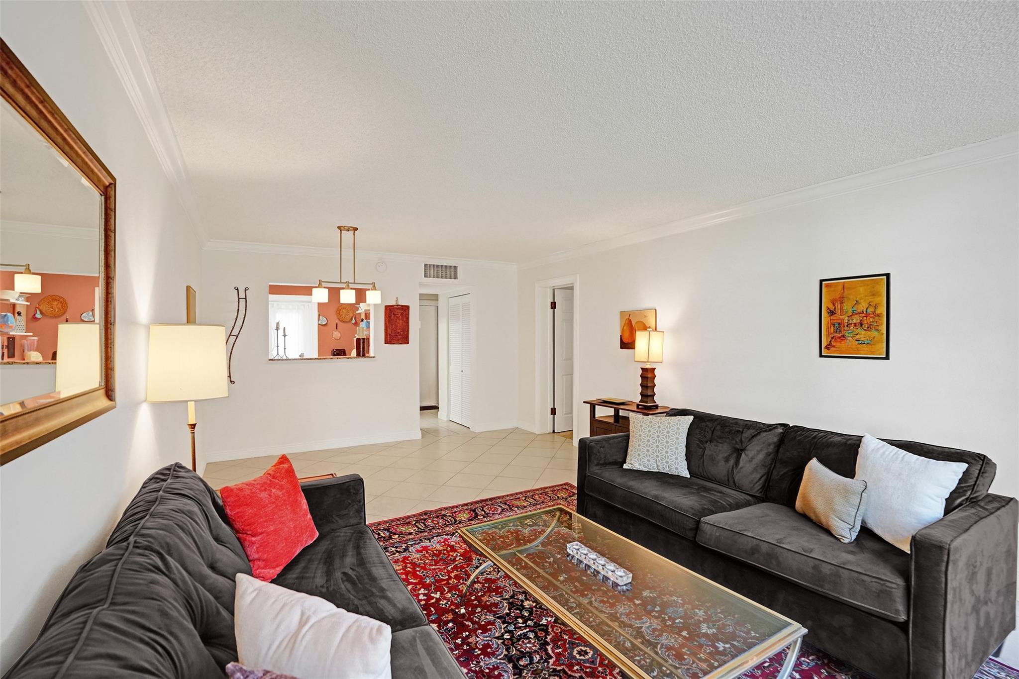 Kings Park Garden Apts Co - Residential Lease