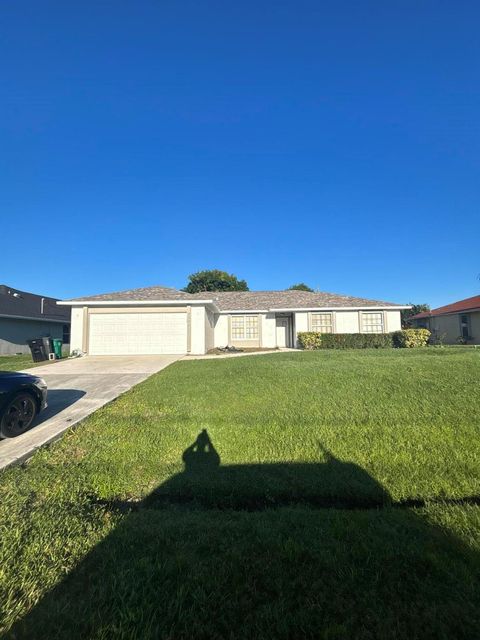 A home in Port St Lucie