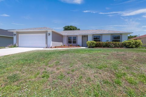 A home in Port St Lucie