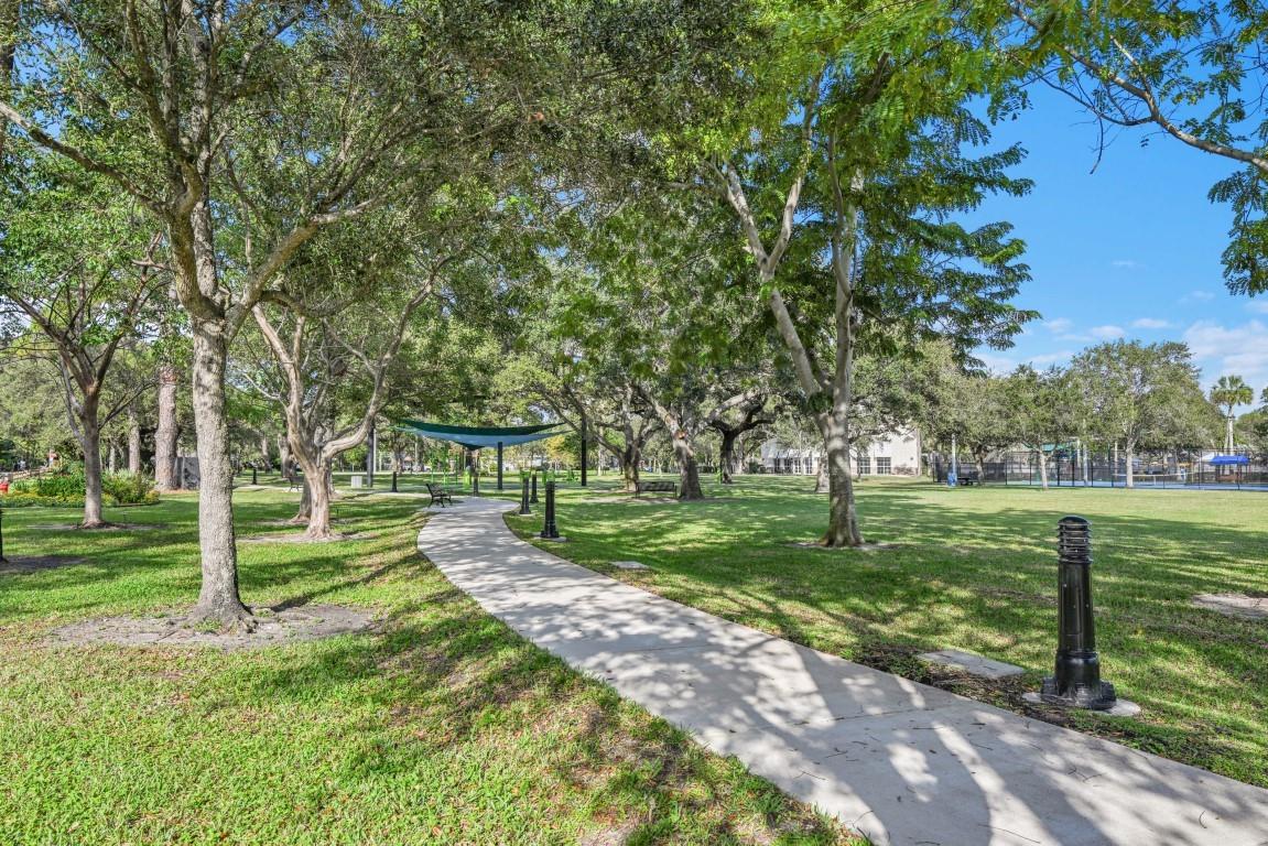 Shady Banks On New River - Residential