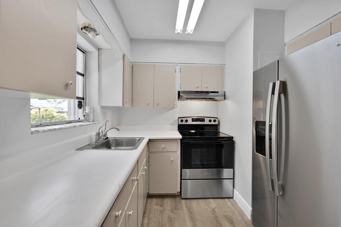 Shady Banks On New River - Residential