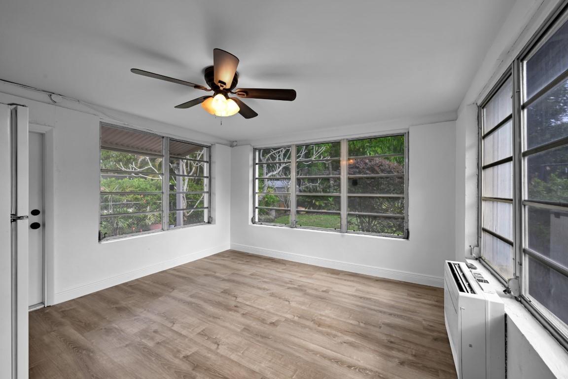 Shady Banks On New River - Residential