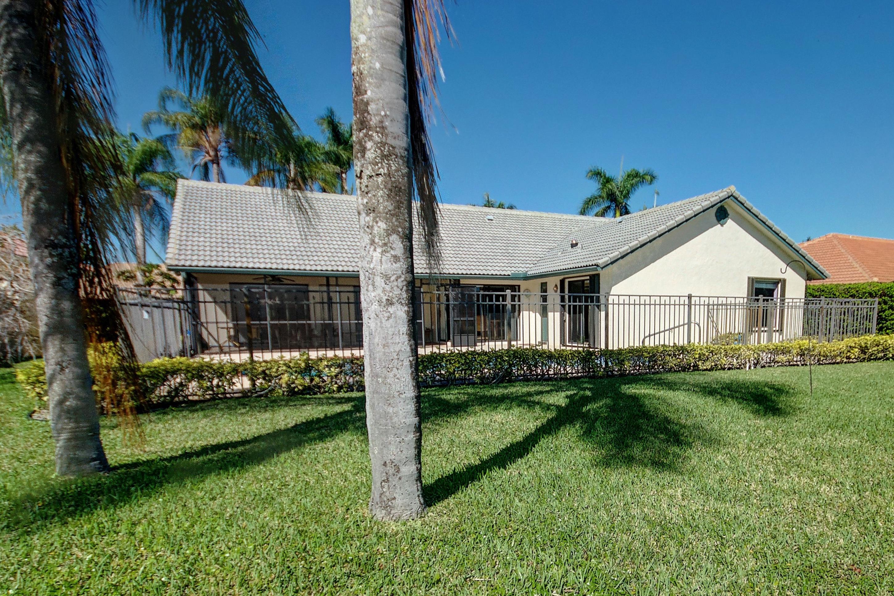 BOCA GREENS - Residential