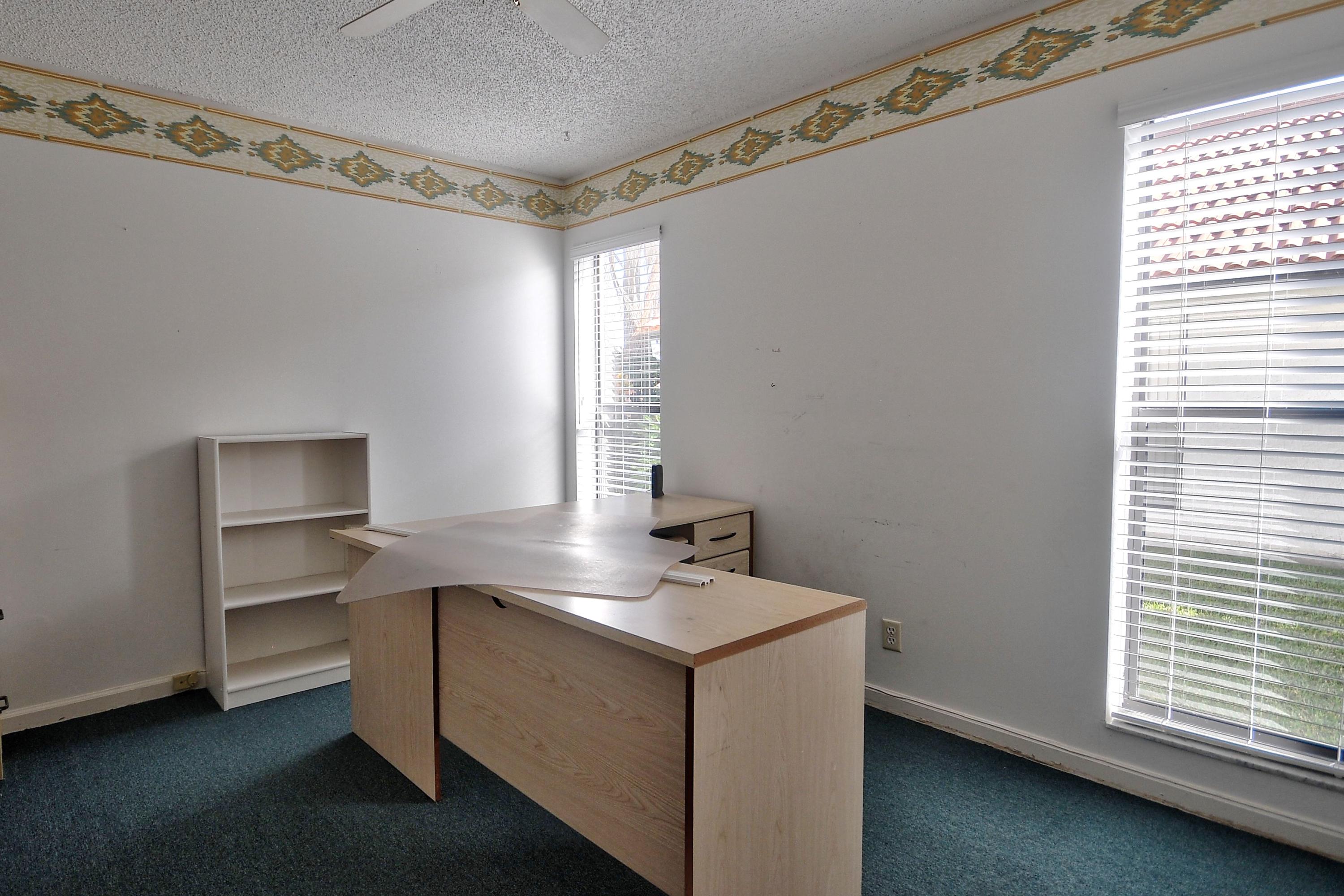 BOCA GREENS - Residential