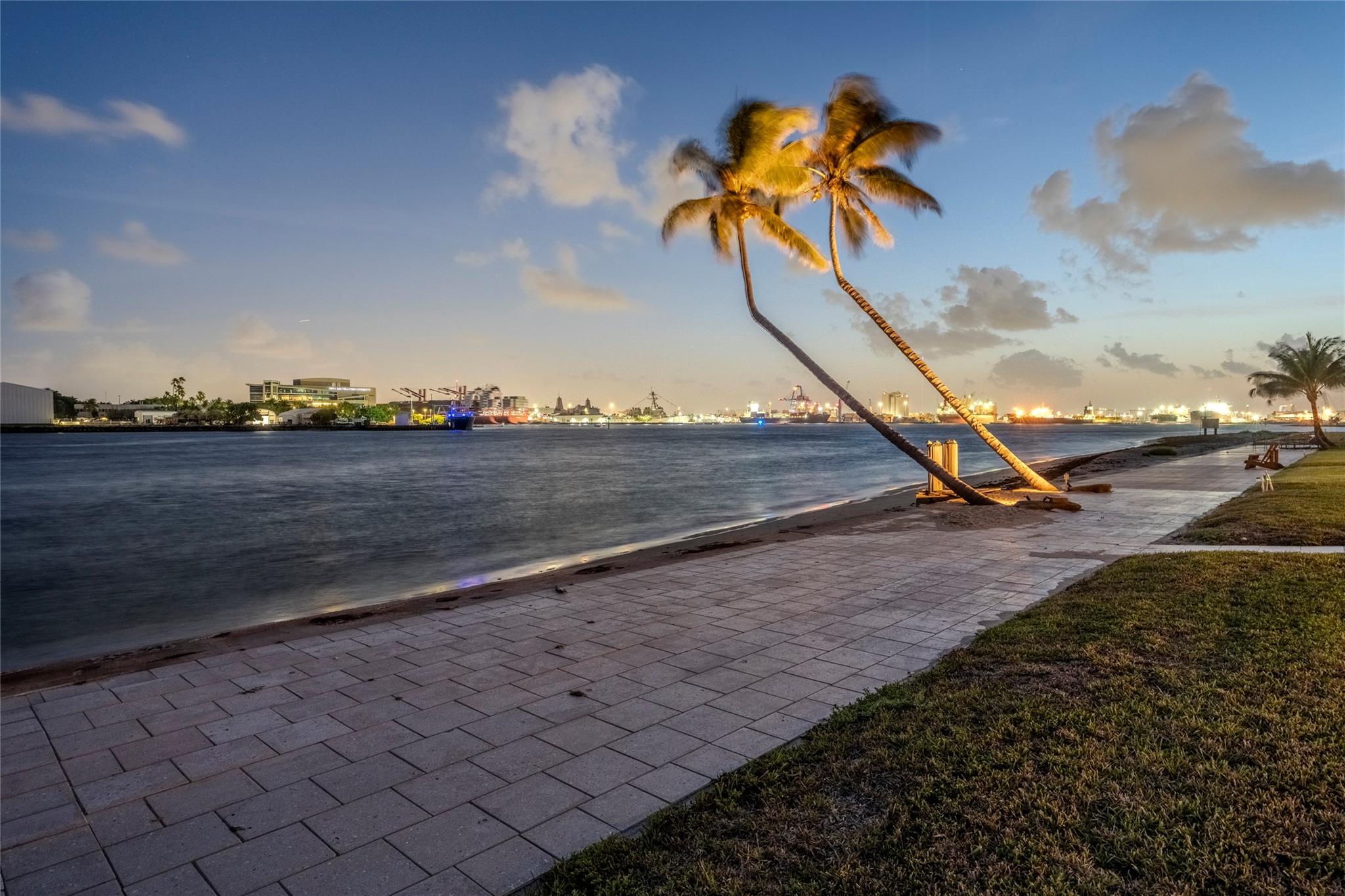 Breakwater 42-19 B - Residential